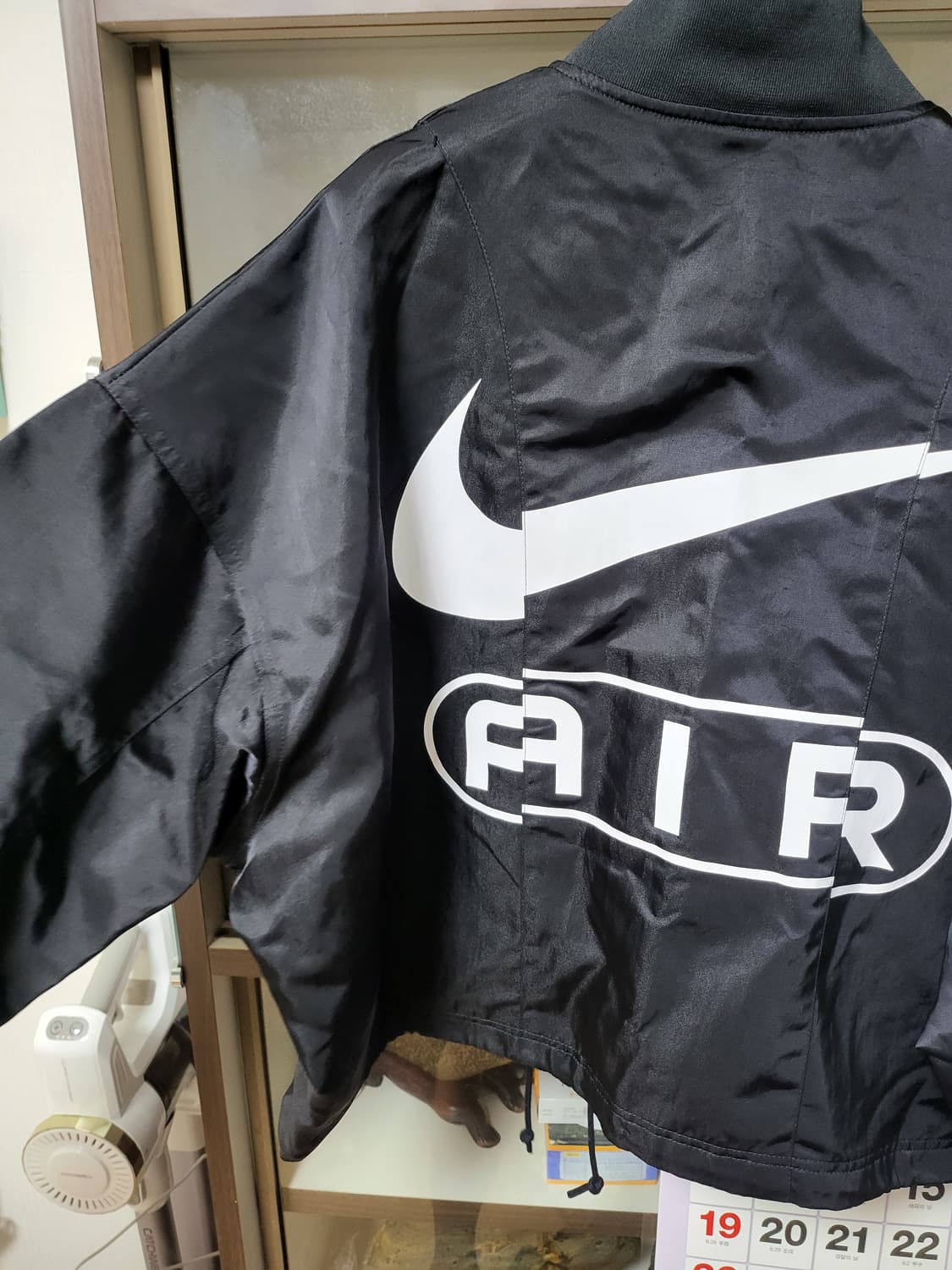 (거의새옷)나이키24년 신상 오버사이즈 우븐봄버 90 상품이미지5