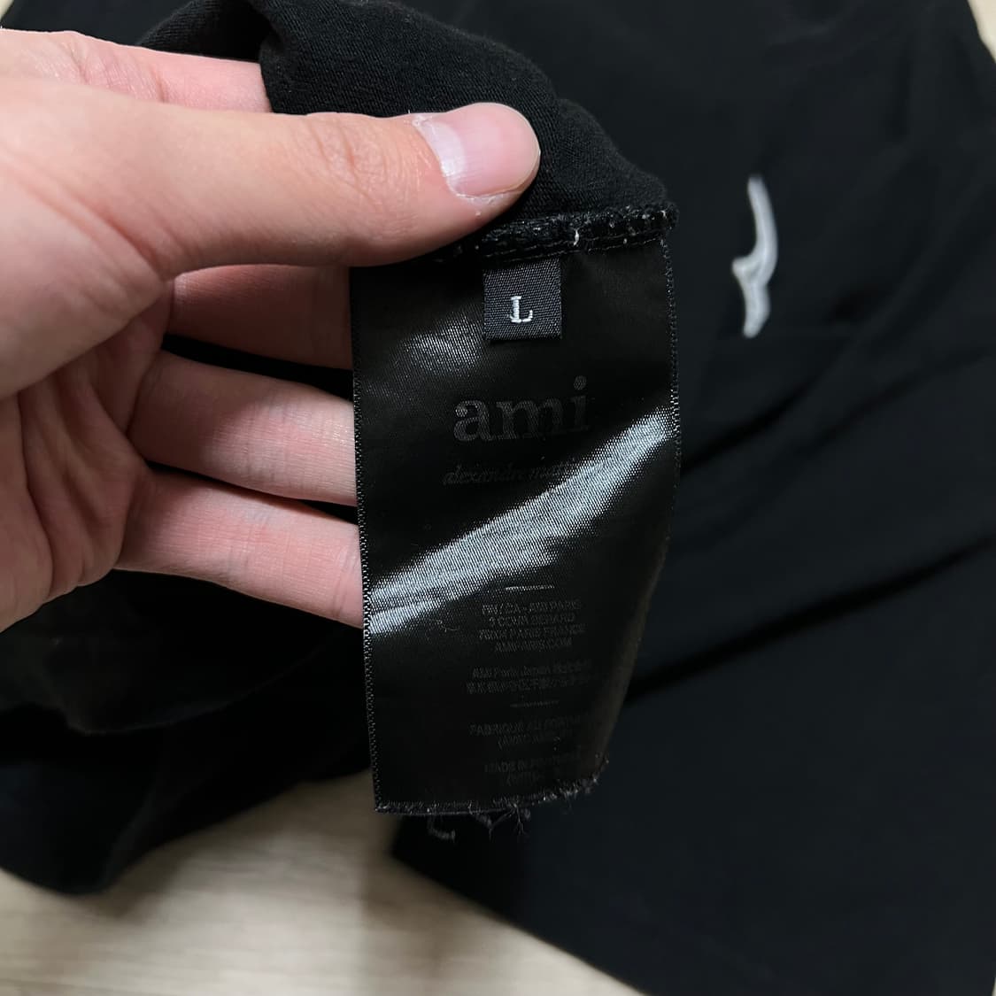 아미 블랙 하트 자수로고 반팔티 [블랙] L/100 상품이미지6