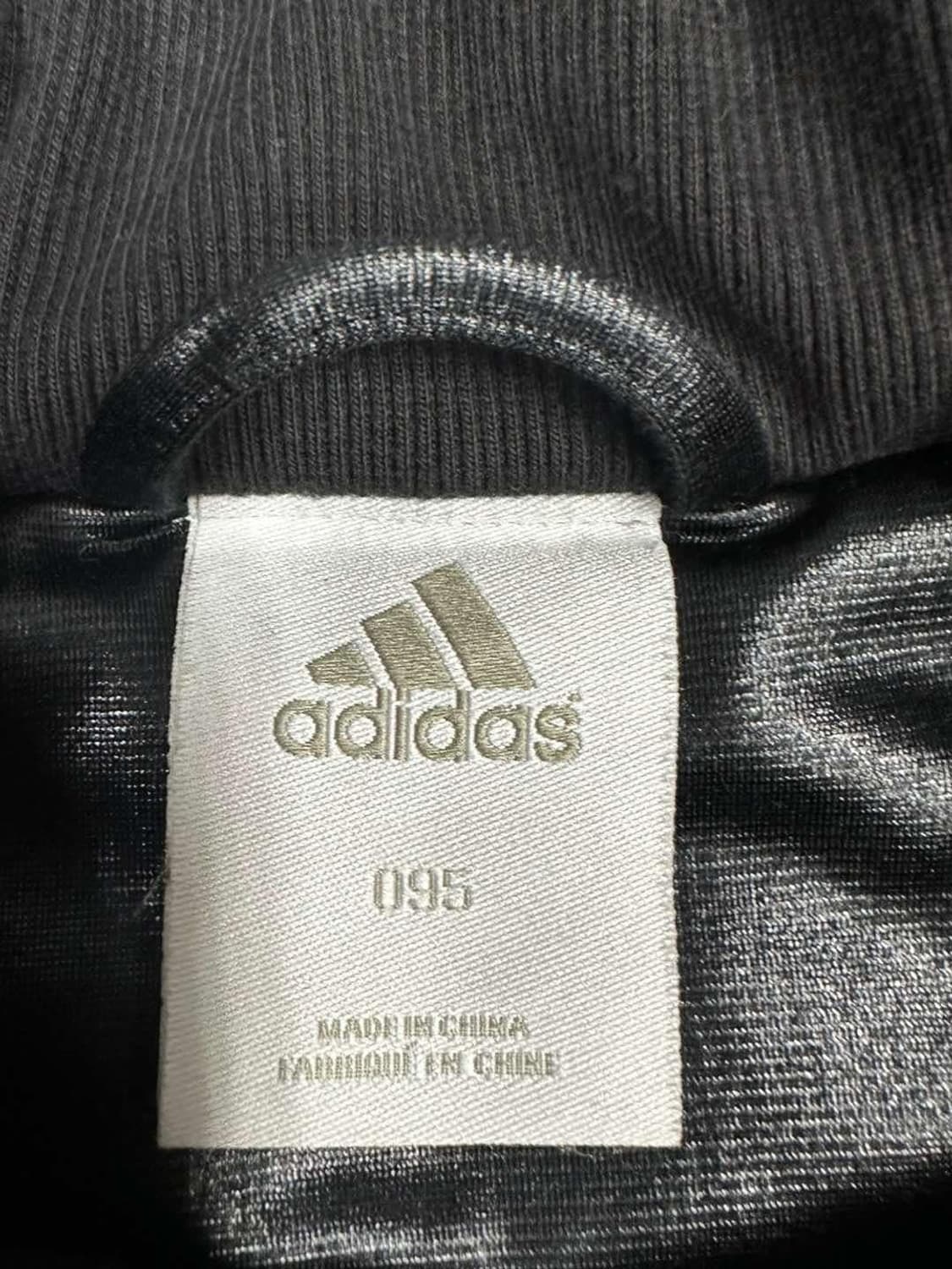 아디다스 검금 올드스쿨 패딩 점퍼 패디드 자켓(95) 상품이미지3