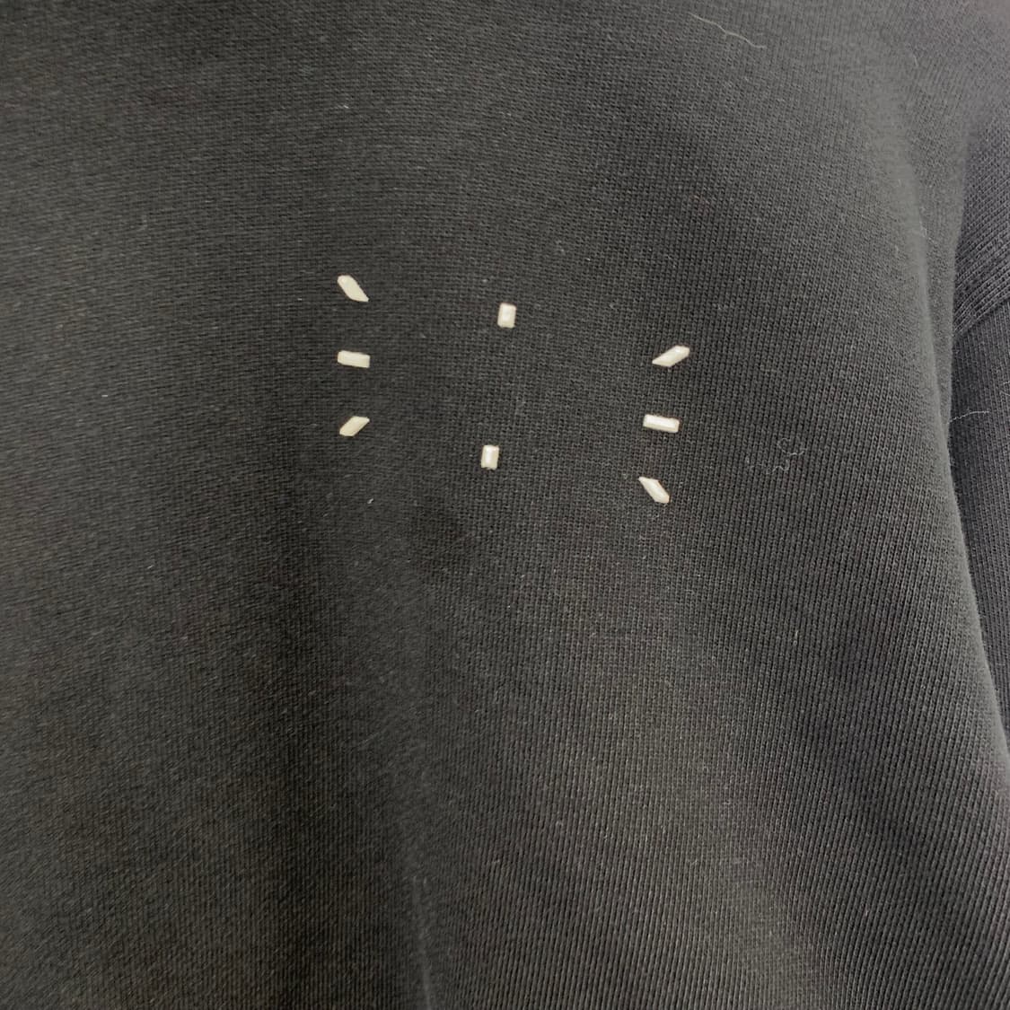 알렉산더맥퀸 블랙 크롭 맨투맨 상품이미지4