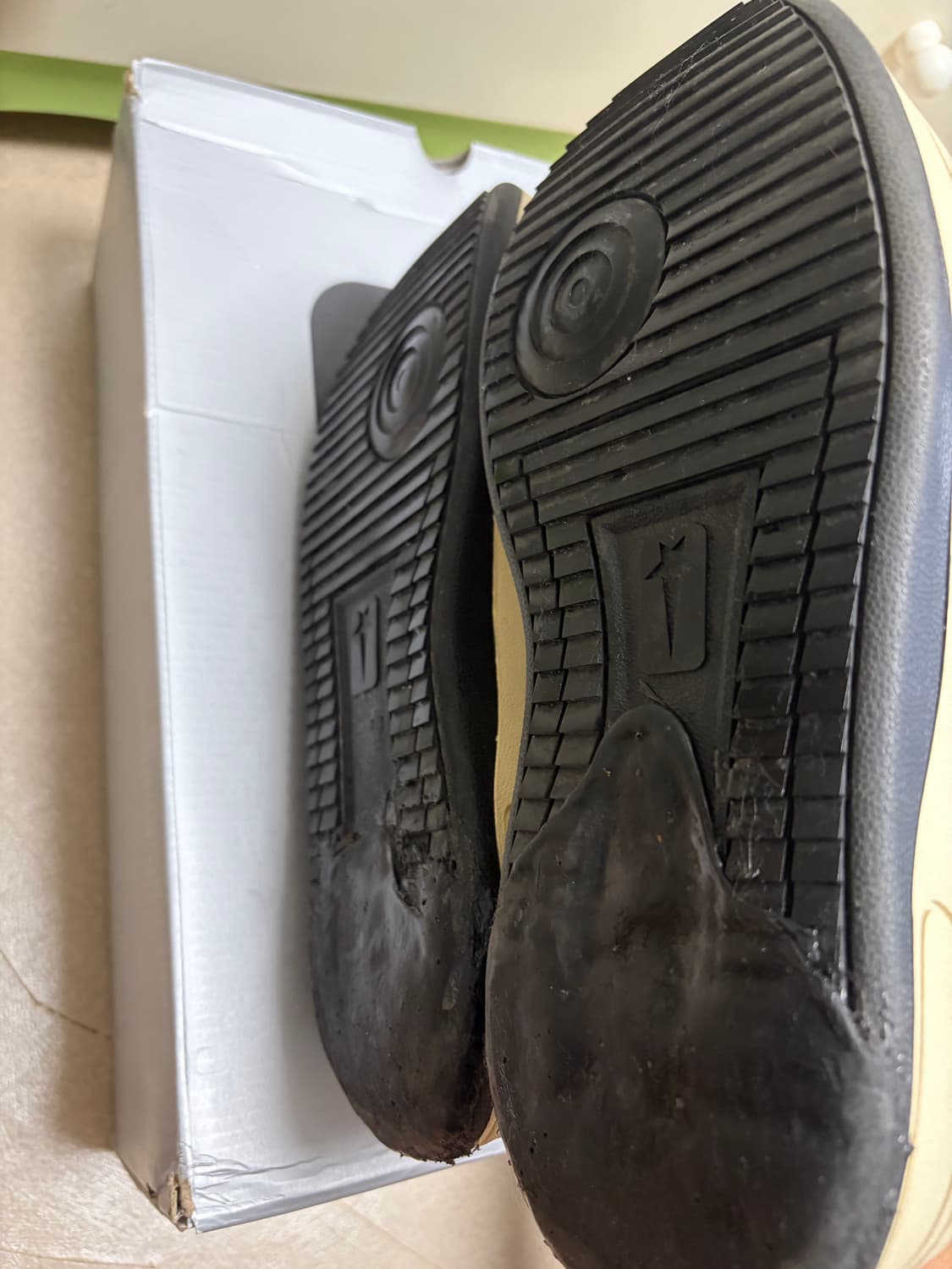 컨버스 x 다크쉐도우 터보웨폰 255 상품이미지3