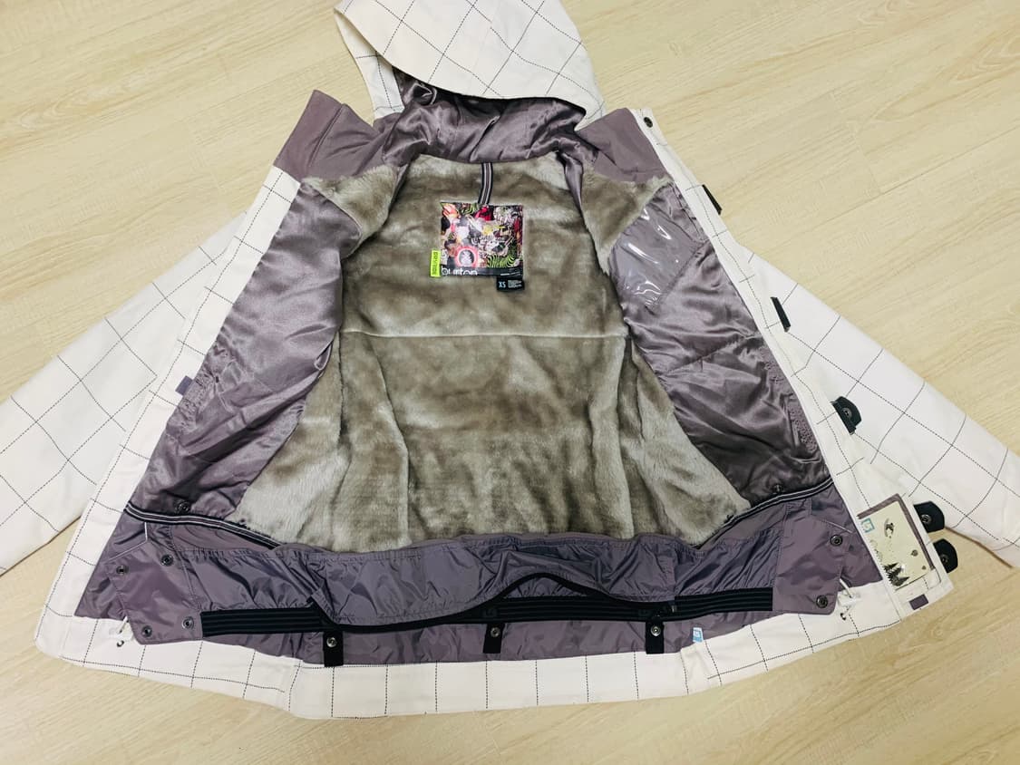 버튼(Burton) DRYRIDE 여성 스노우 자켓 / 미착용 상품이미지4