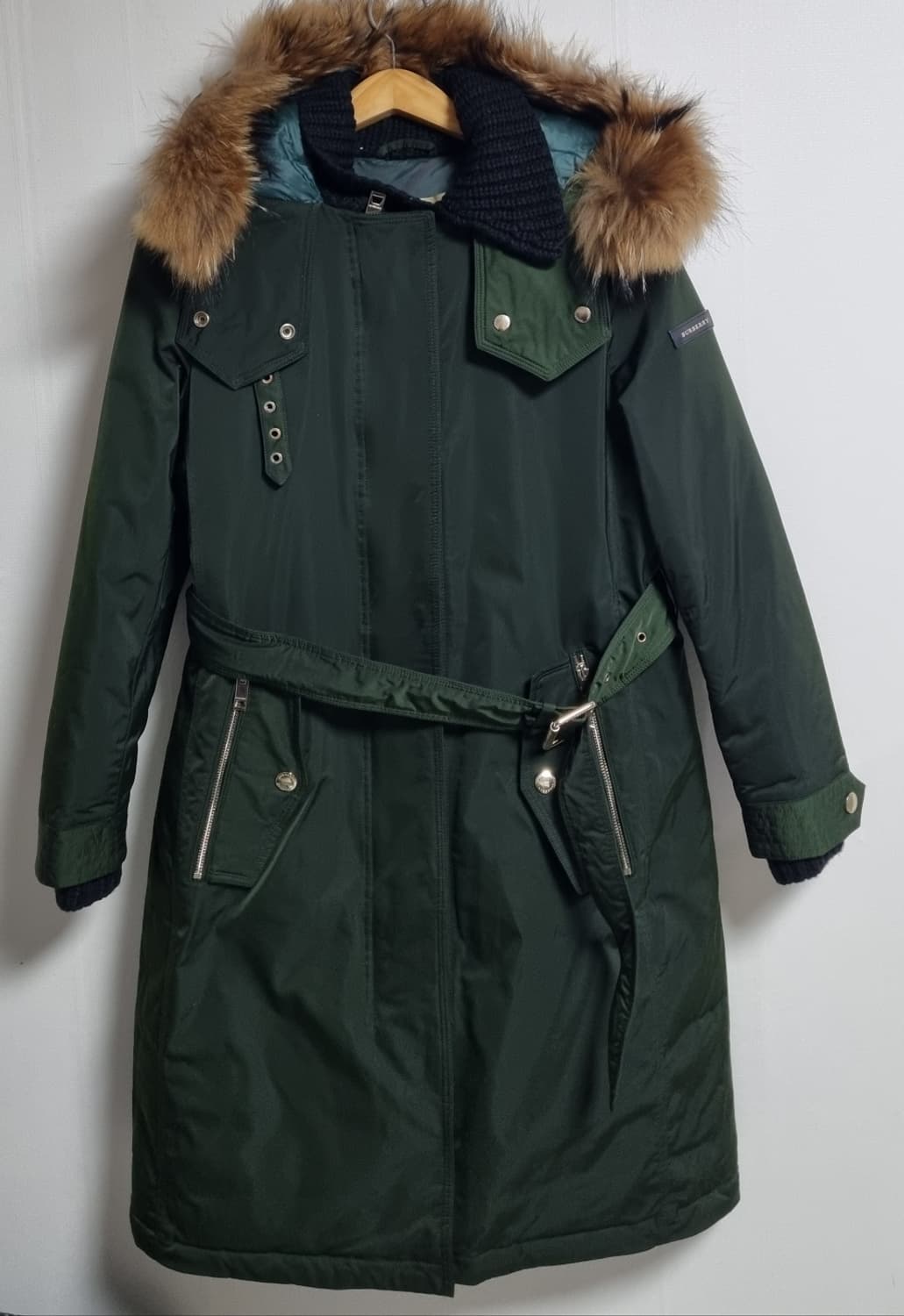 S (55) 버버리 카키 덕다운 오리털 롱패딩 상품이미지1