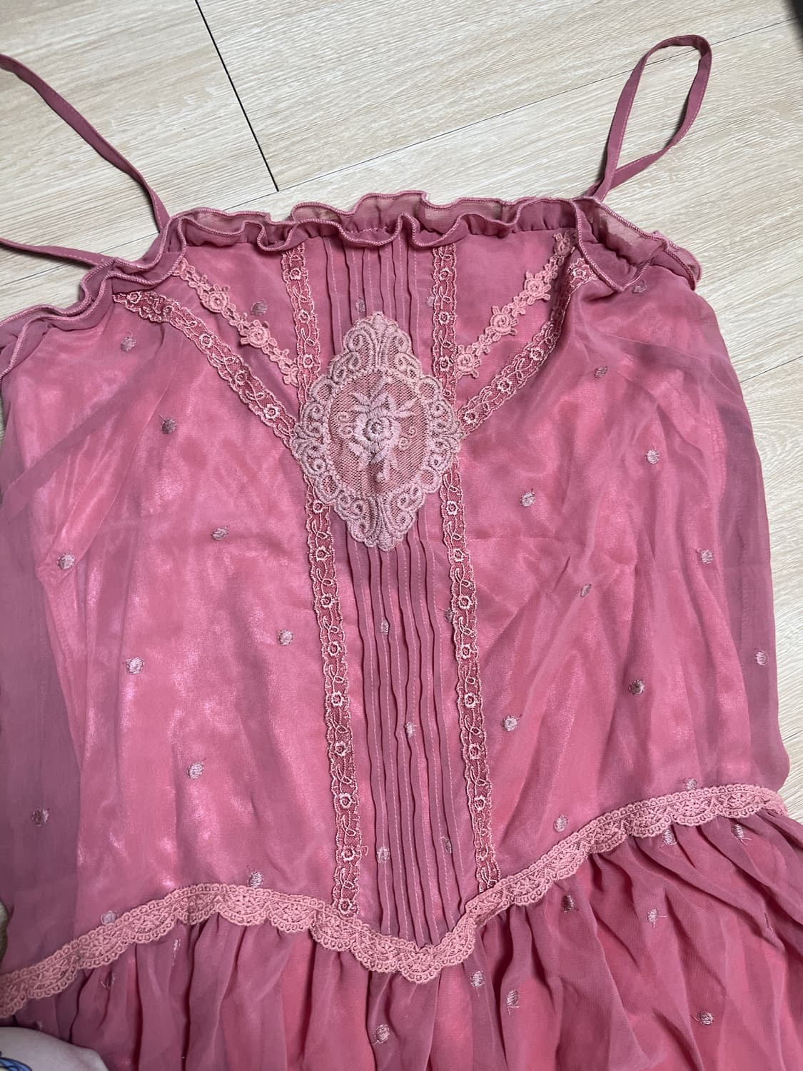 엑시즈팜 로즈 자수 원피스 상품이미지6