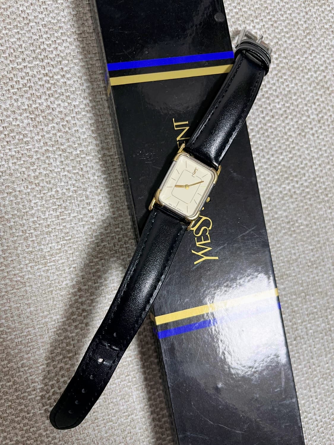 YSL 입생로랑 빈티지 쿼츠 시계 상품이미지3