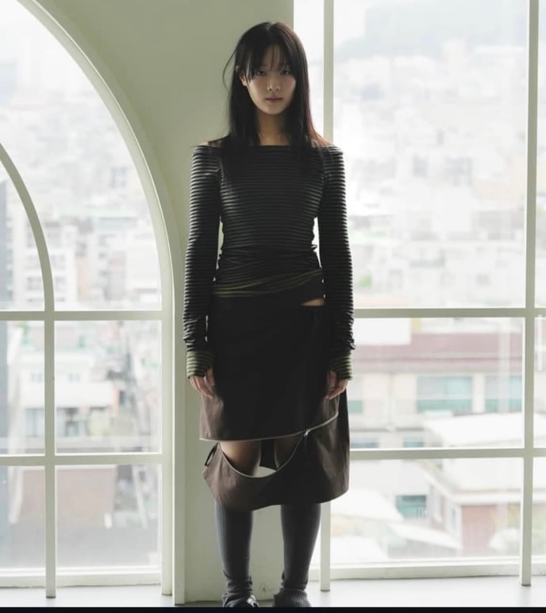 인앤양인하모니 슬릿 스커트 브라운 yinandyang slit skirt 상품이미지2