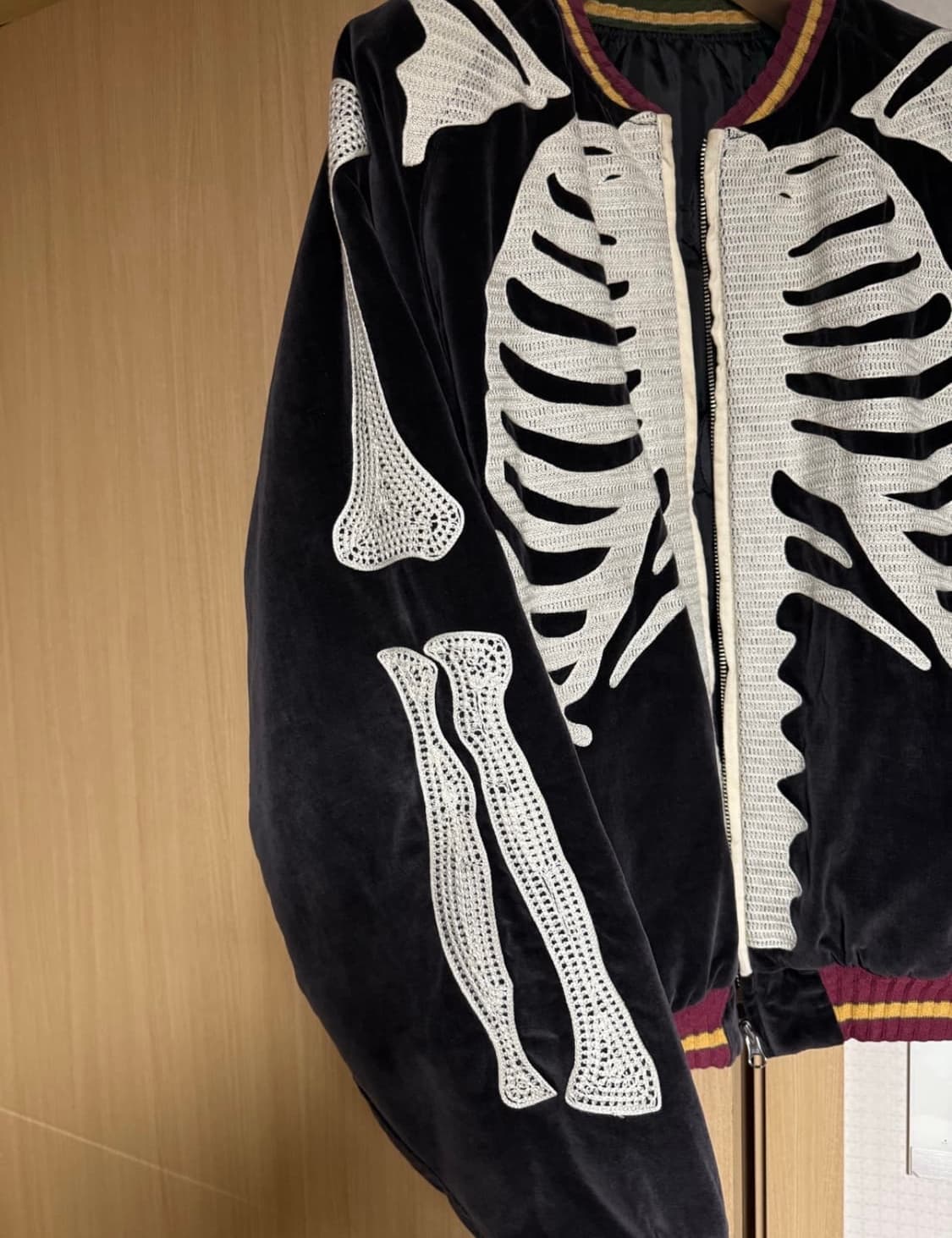 캐피탈 본 수베니어 자켓 상품이미지2