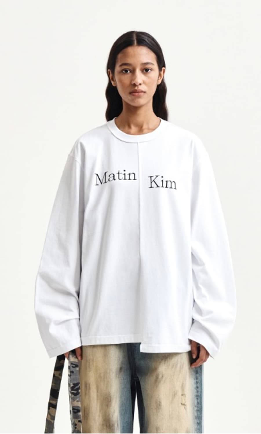 마뗑킴 Asymmetric logo top 상품이미지2