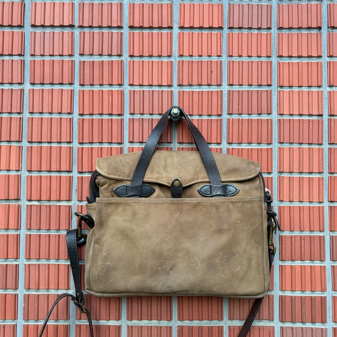 필슨 256 브리프케이스 상품이미지2