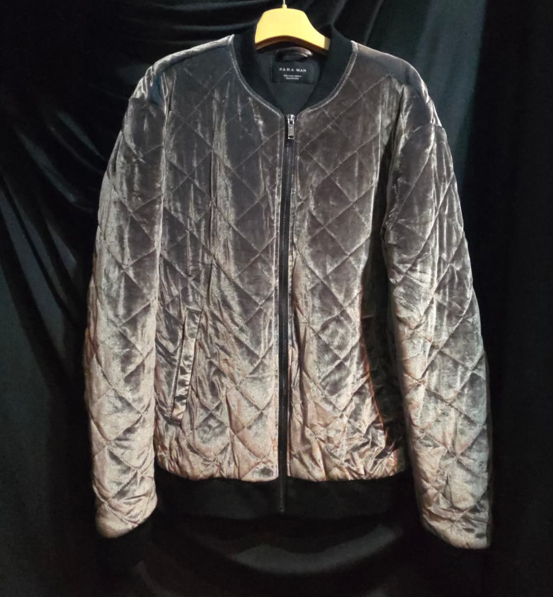 자라 맨 벨벳 퀼팅 봄버 자켓 상품이미지2