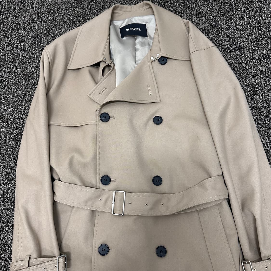 인사일런스 슬로시 울 트렌치 코트 베이지 L 상품이미지5