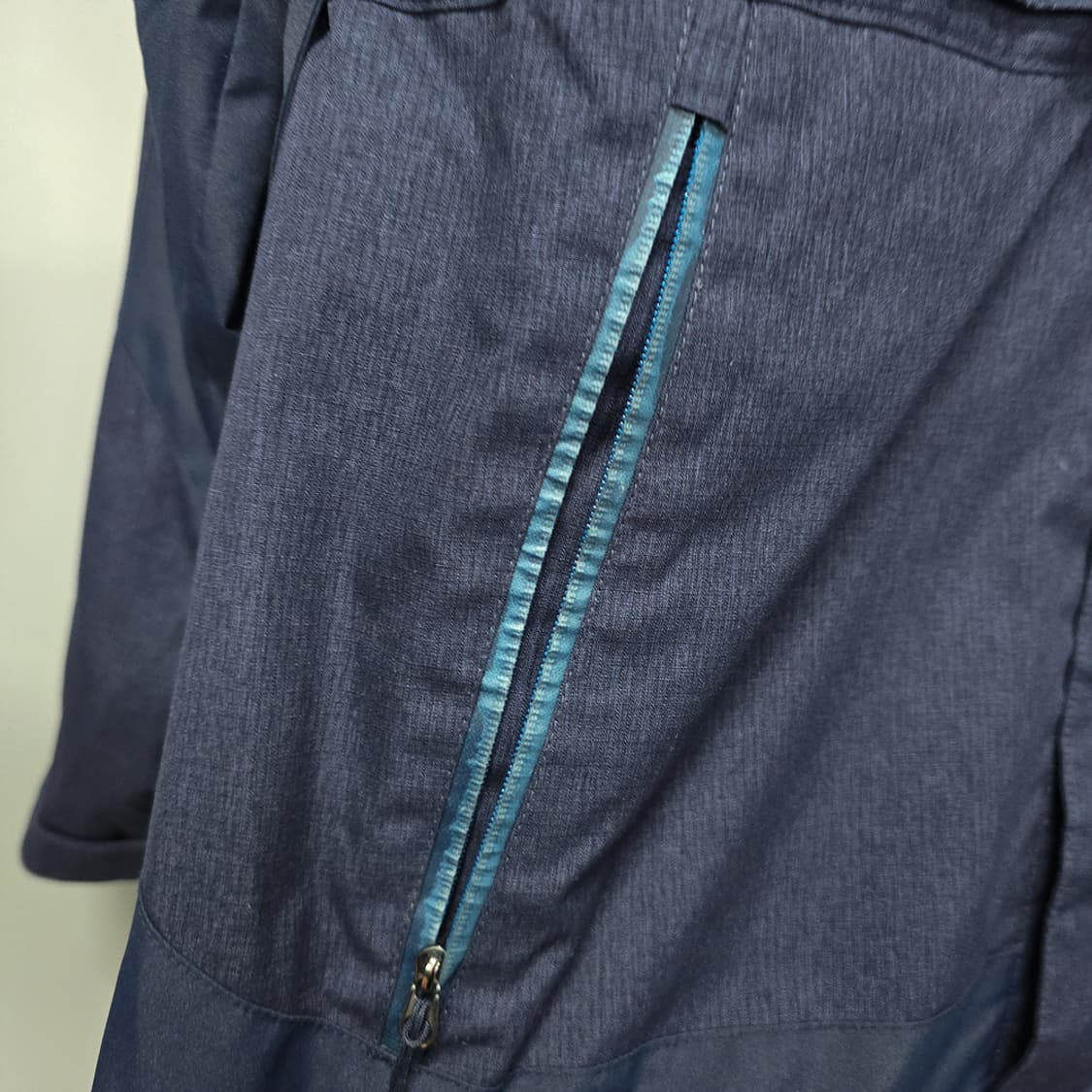 몽벨(mont-bell) 후드 바람막이 자켓 네이비 100 상품이미지7