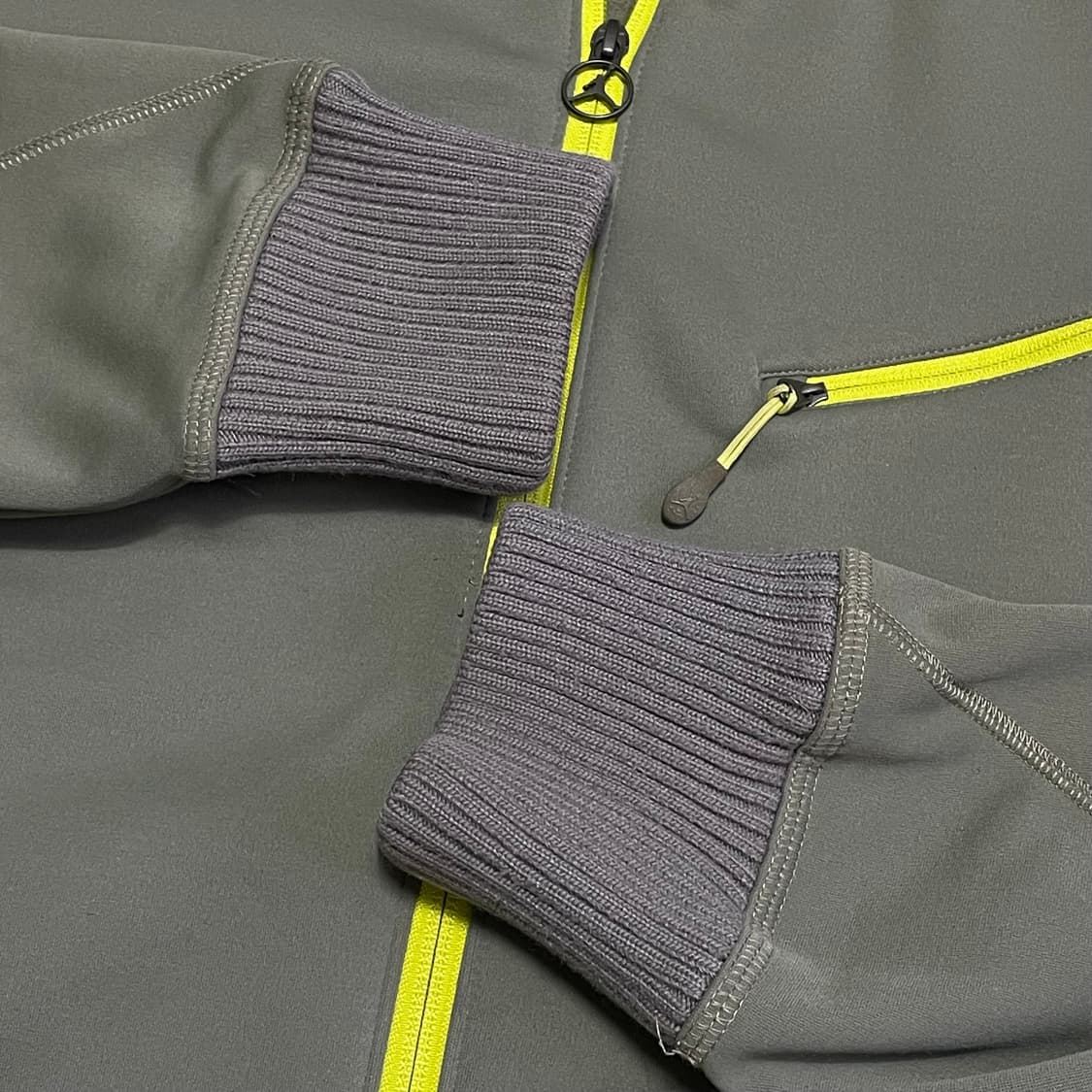 [M] 조던 트랙 자켓 카키 형광색 포인트 상품이미지3