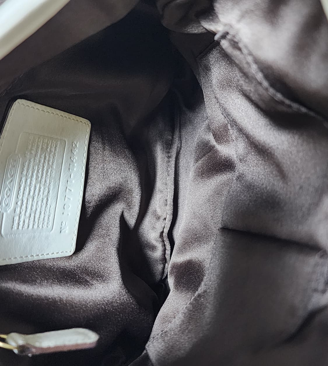 코치 블리커 레거시 숄더백 상품이미지7