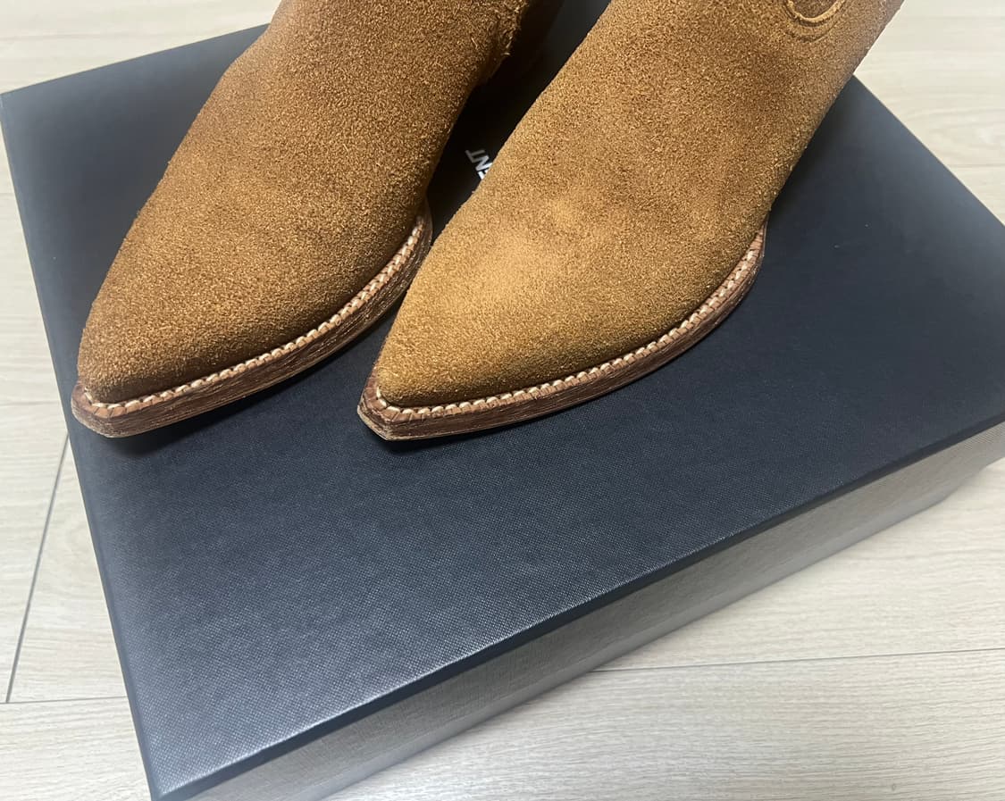 생로랑 루카스 스웨이드 부츠 상품이미지3