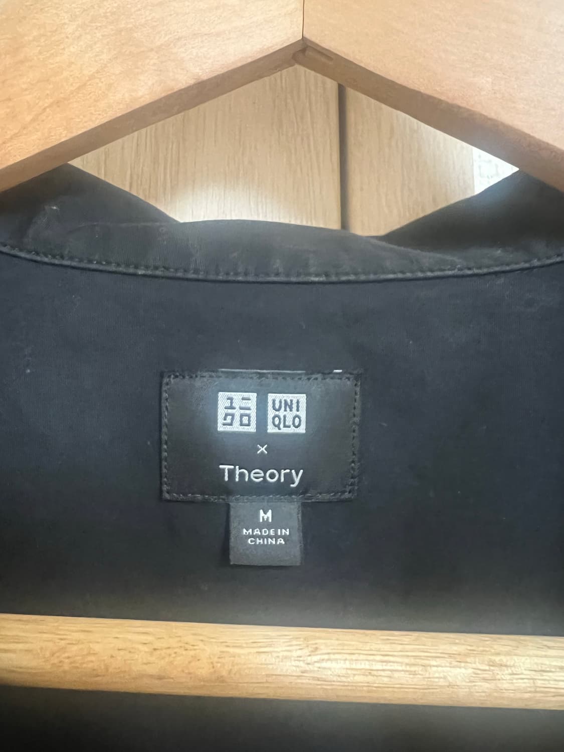 유니클로 x Theory 오픈 카라 반팔셔츠 블랙/M 상품이미지4