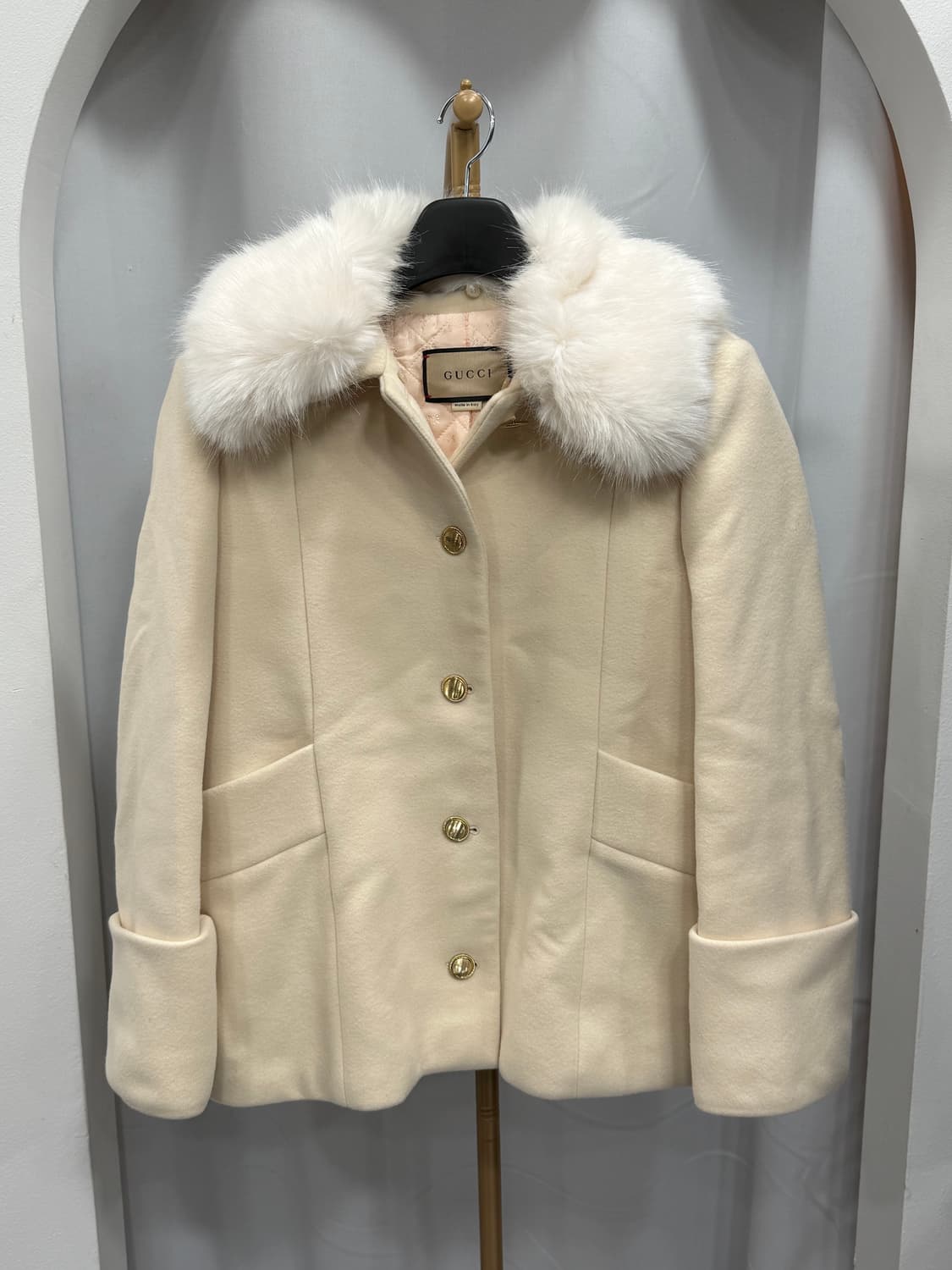 구찌 퍼 카라 울 코트 38사이즈 상품이미지1