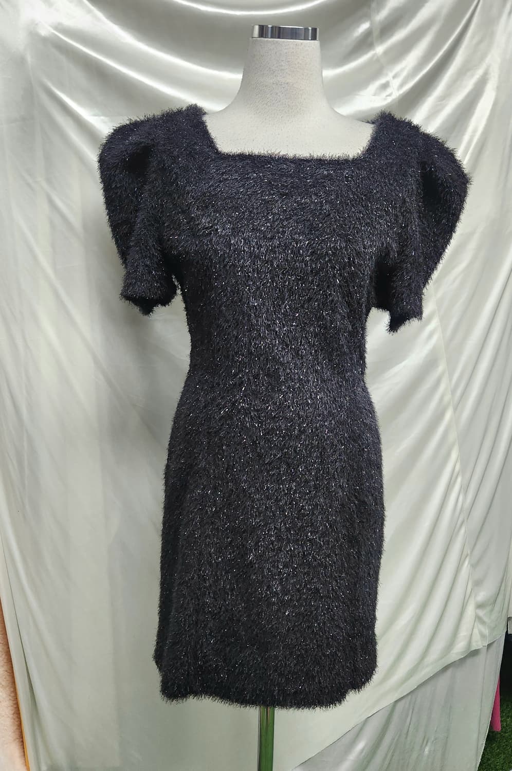 스페셜 에디션💎 글리터 샤기 미니드레스 상품이미지1