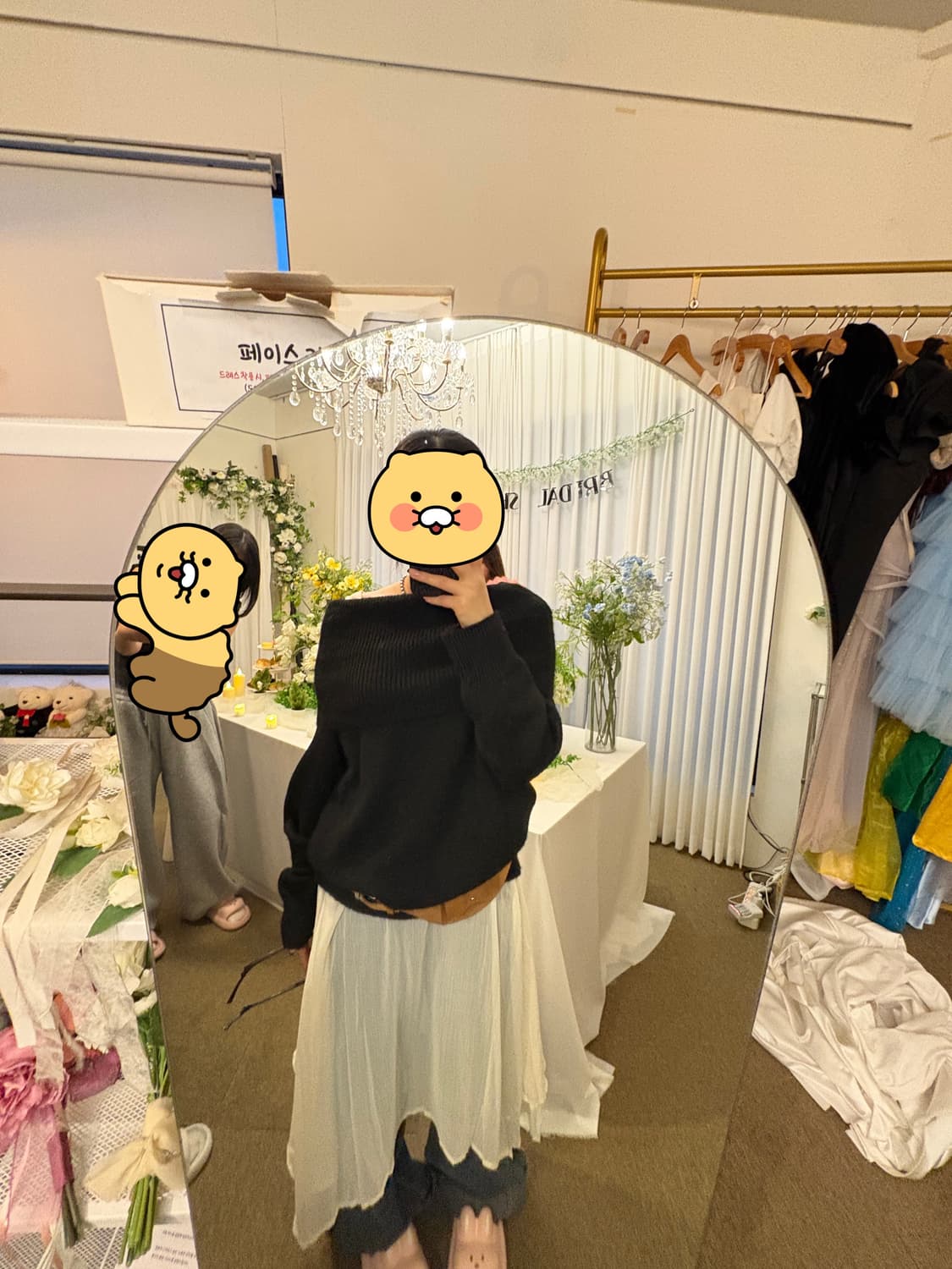 플레이스스튜디오 긴팔 오프숄더 니트 상품이미지3