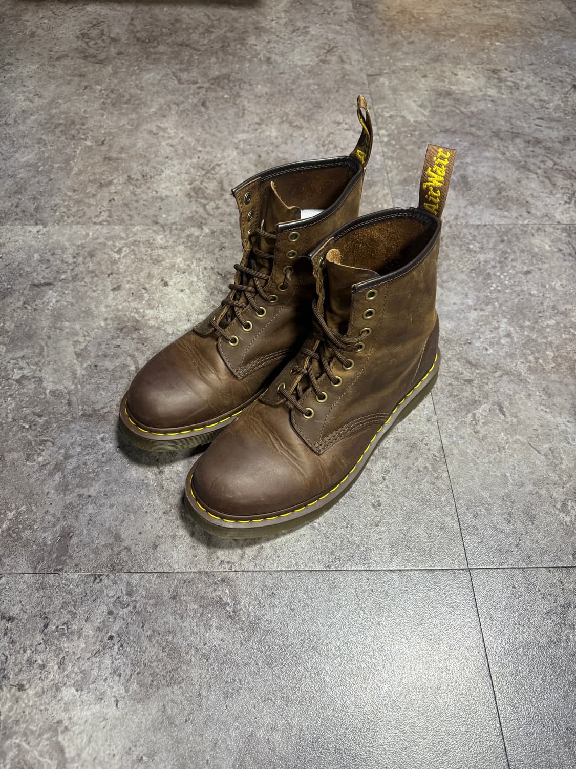 닥터마틴 1460 크레이지호스 270 상품이미지1