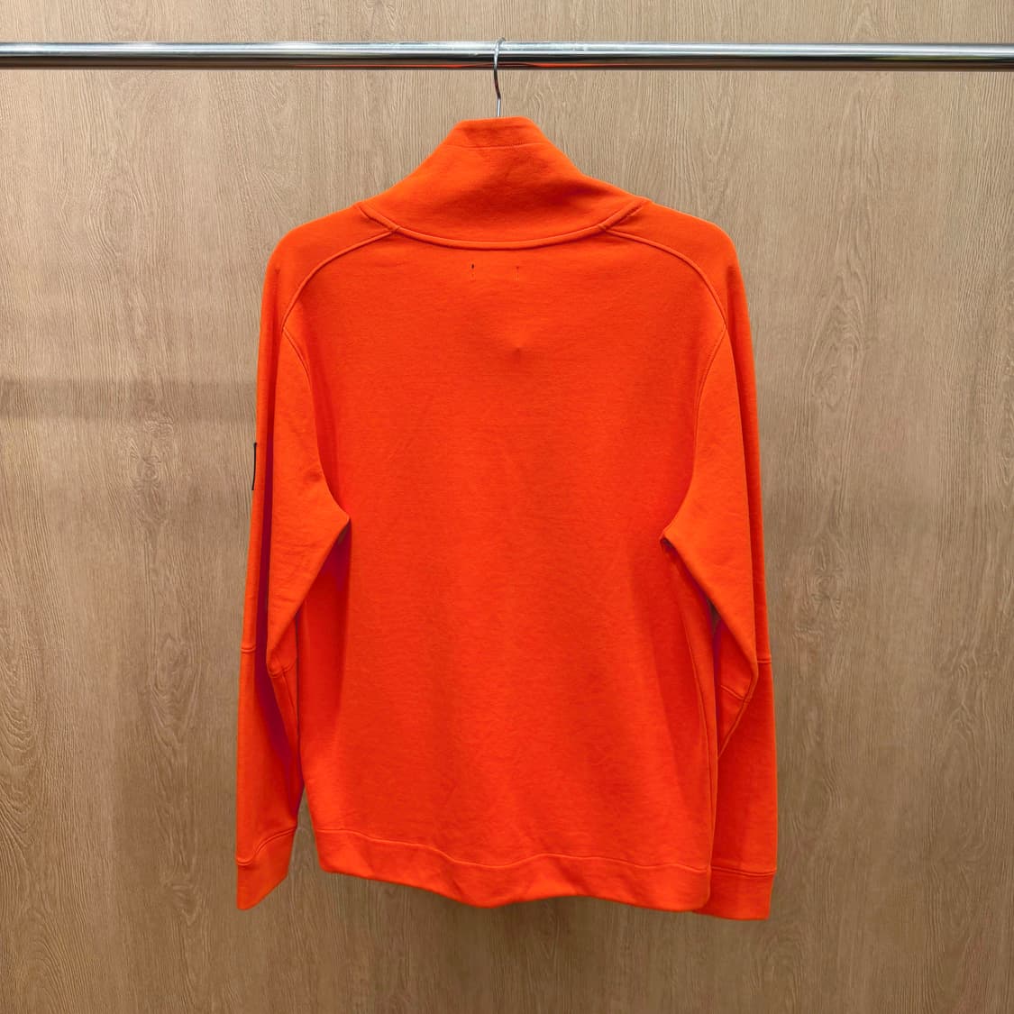 도나카란 뉴욕 하프 집업 스웻 셔츠 스트링 디테일 오렌지 상품이미지3