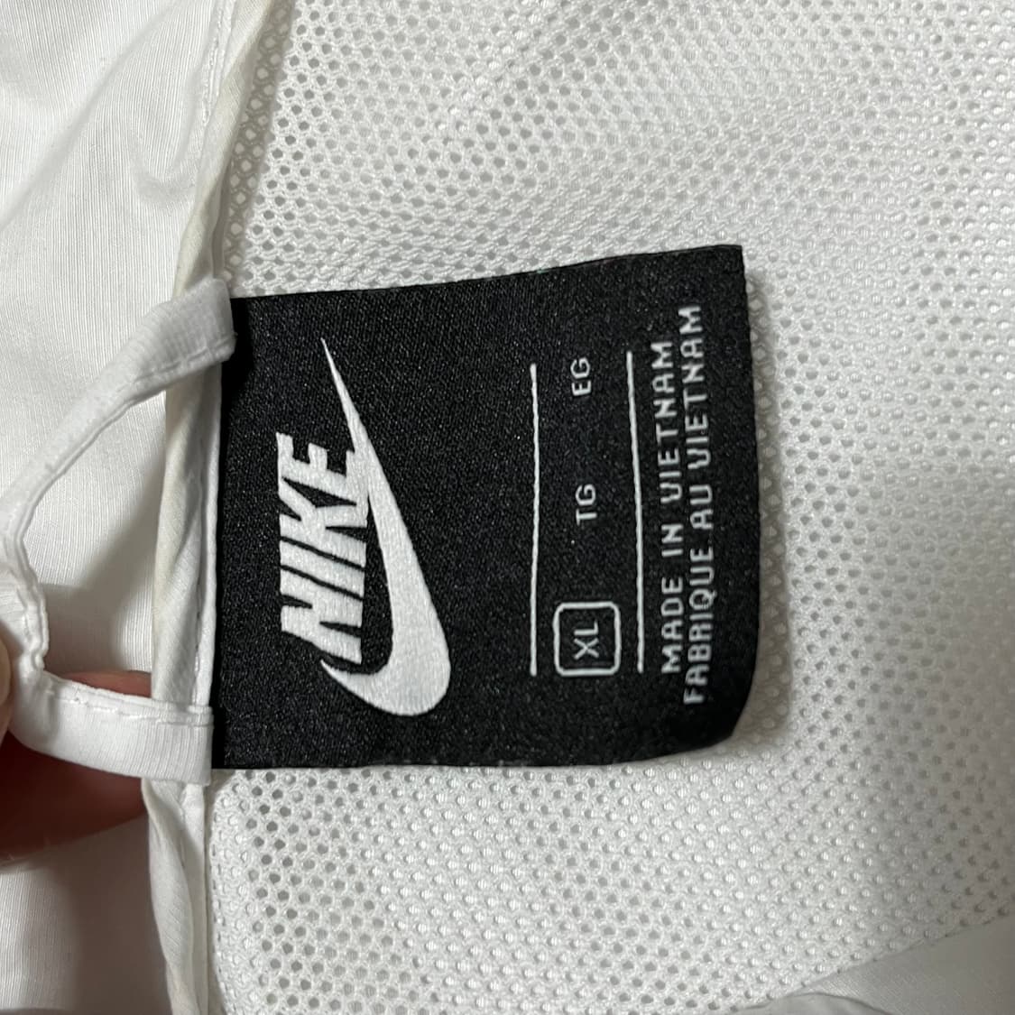 나이키 윈드러너  상품이미지4