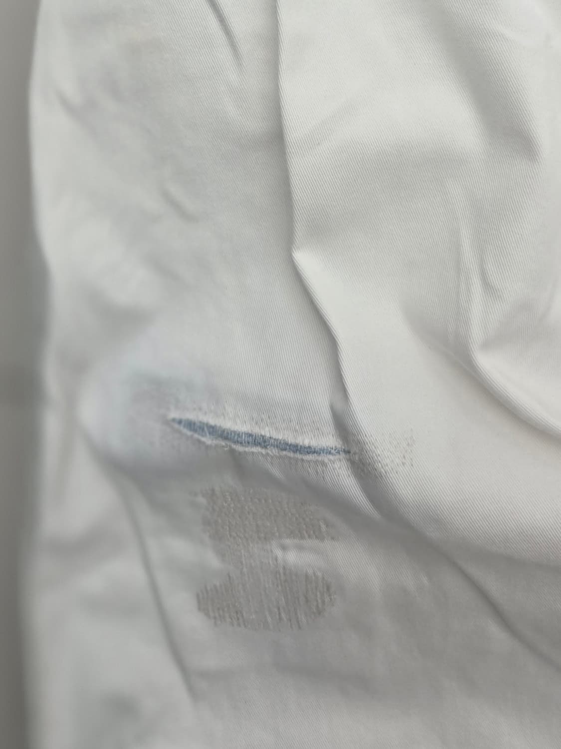 폴로 랄프로렌 디스트레스트 화이트 팬츠 상품이미지5