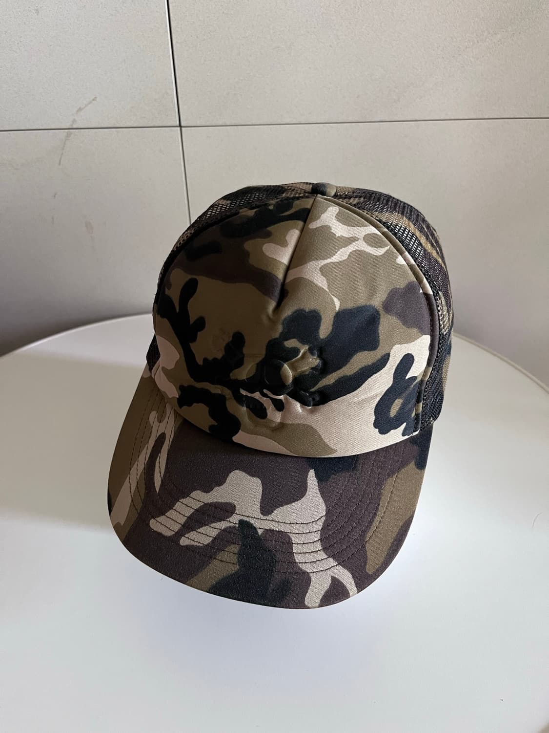 stussy 스컬 음각 빈티지 매시캡 상품이미지2