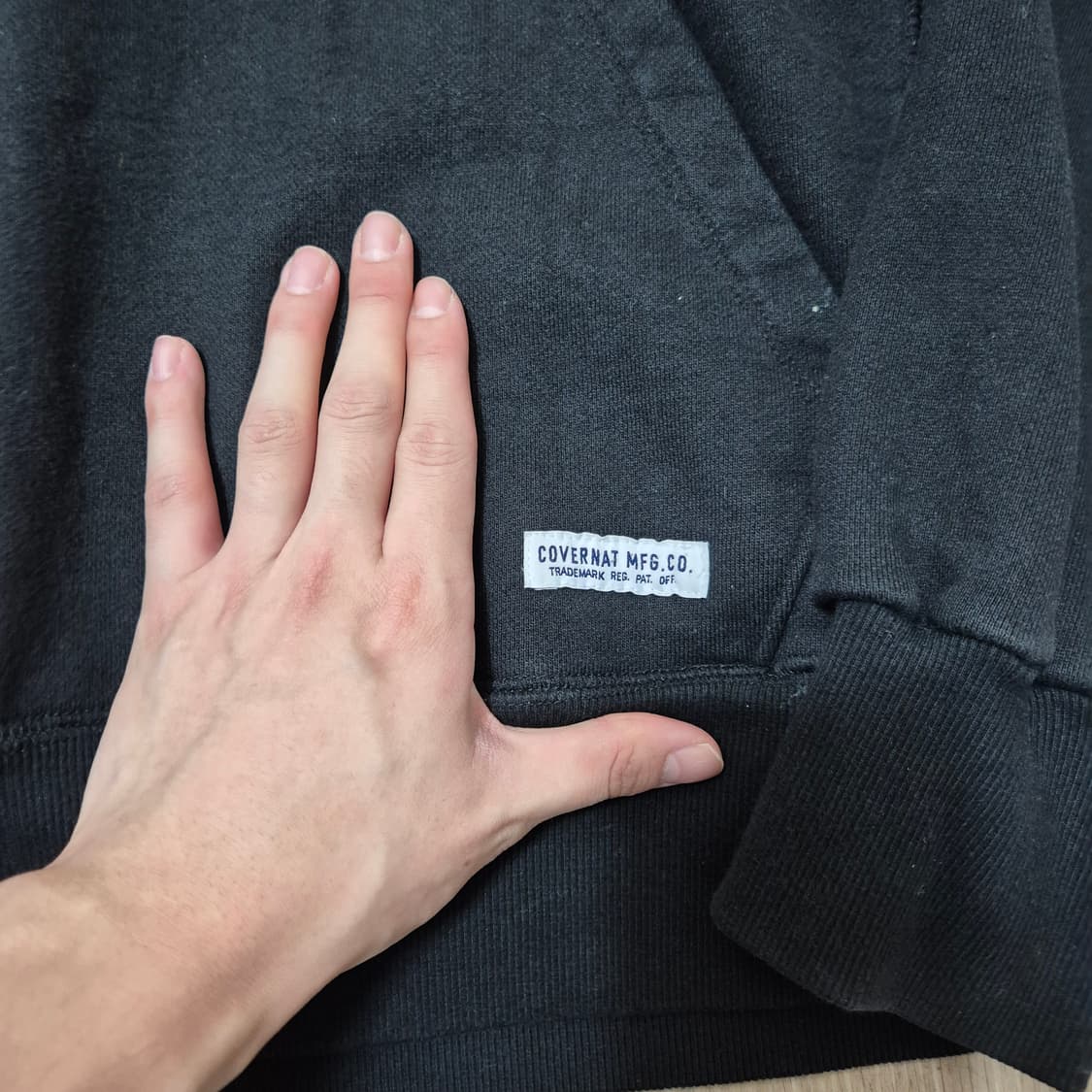 커버낫 남여공용 빅로고 와펜 후드티 상품이미지4