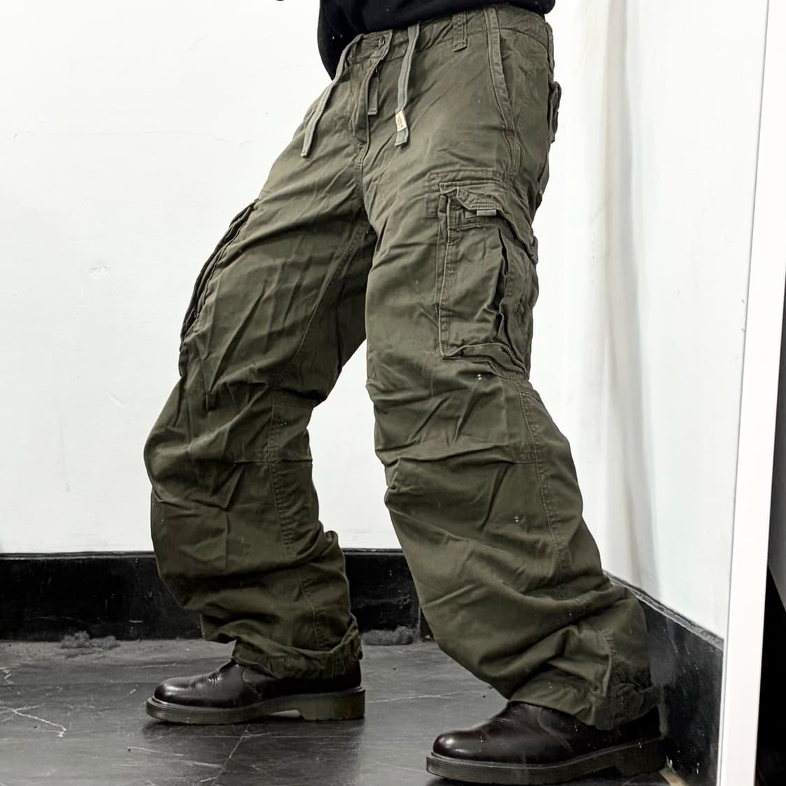 후아유 멀티포켓 와이드 카고 팬츠 상품이미지1