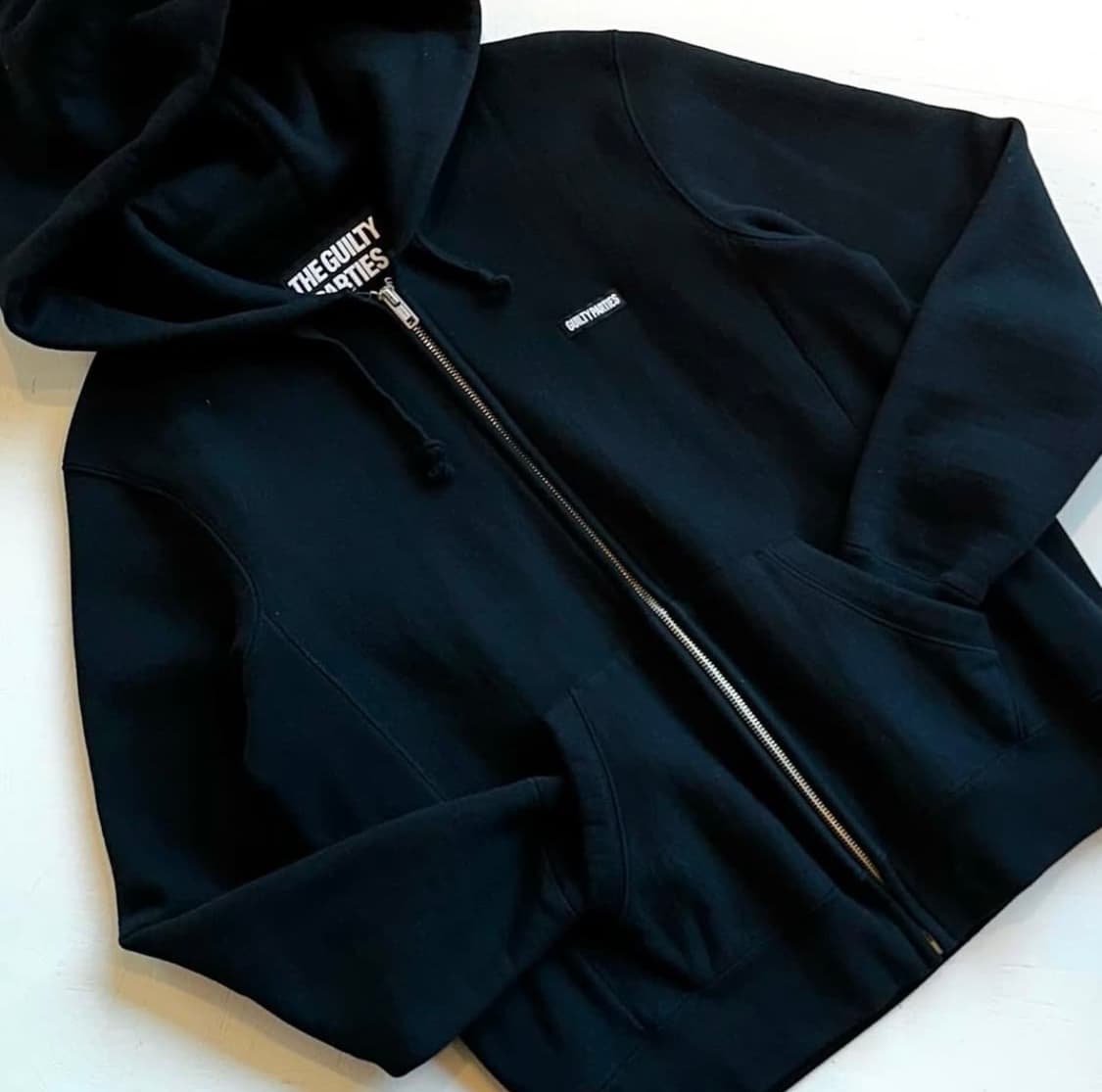 와코마리아 15fw 길티파티 후드집업 상품이미지2