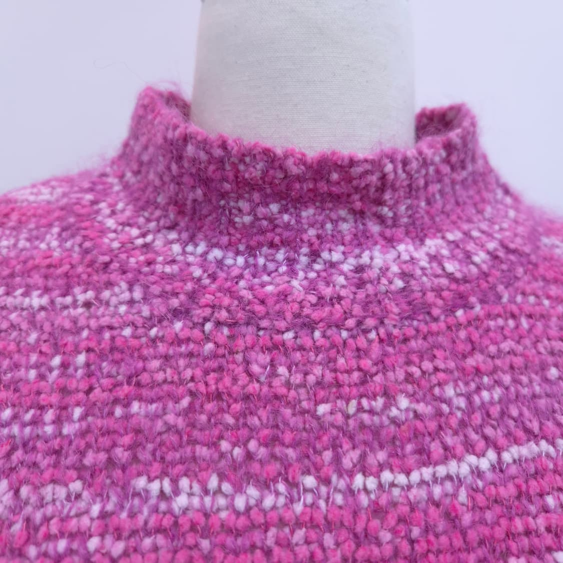 핑크 모헤어 하이넥 니트 상품이미지3