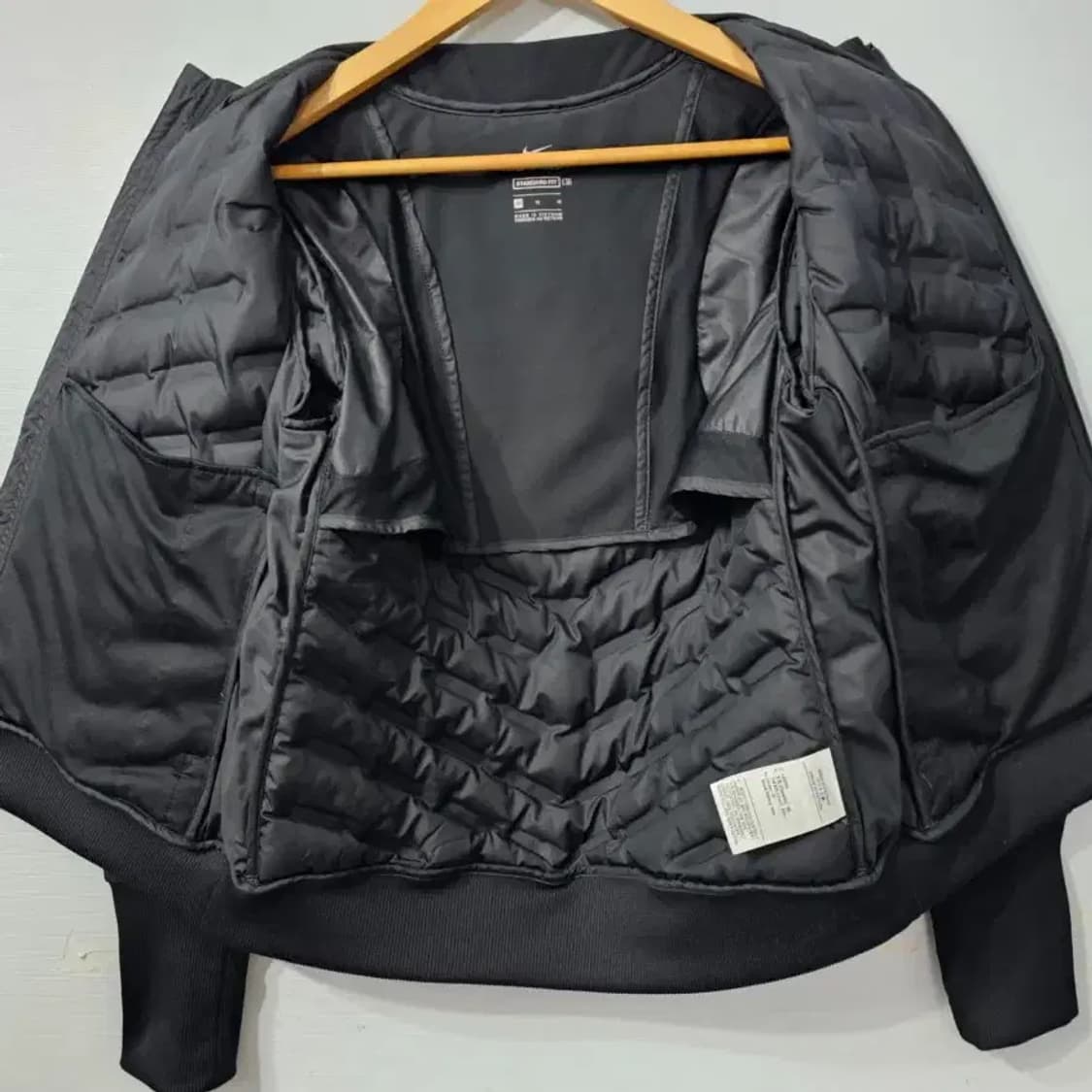 나이키 에어로로프트 패딩 블랙 ~55반 상품이미지3