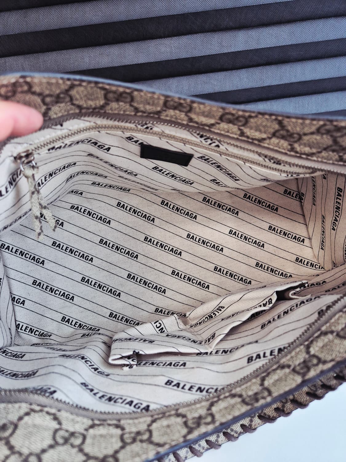 구찌 x 발렌시아가 프로젝트 해커백 (풀구성 상태최상) 상품이미지7