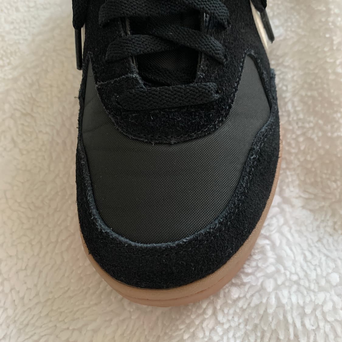 나이키 NIKE 테라 만타 스웨이드 블랙 스니커즈 (새상품) 상품이미지4