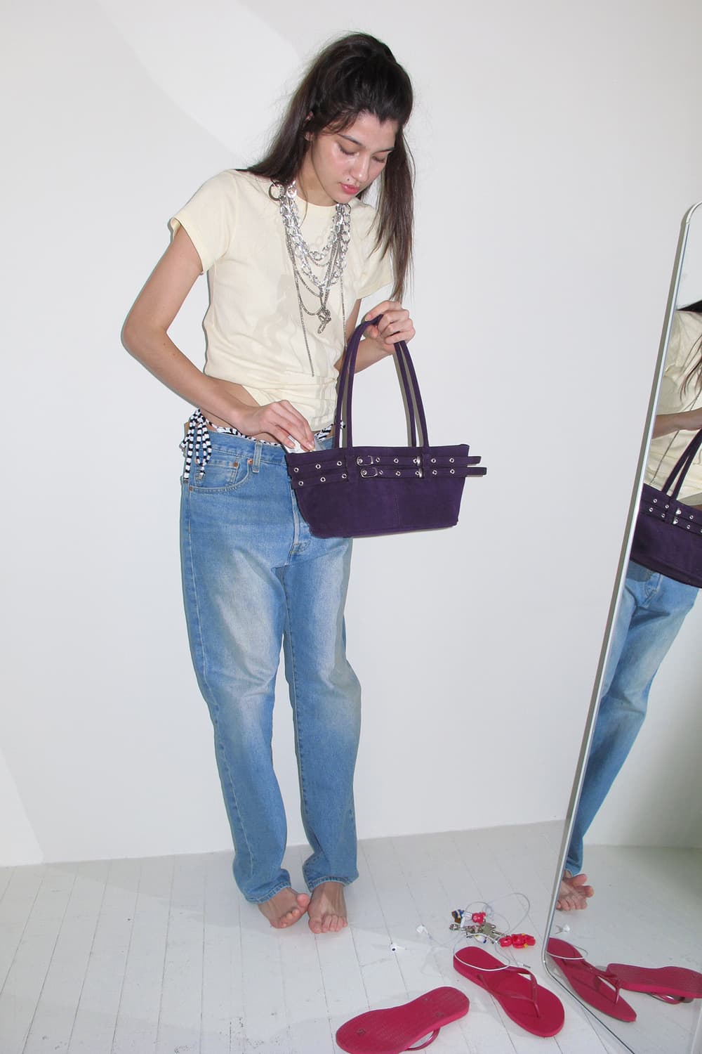 [원가 13.9] 여밈 미니 벨티드 보트 백 suede grape 상품이미지3