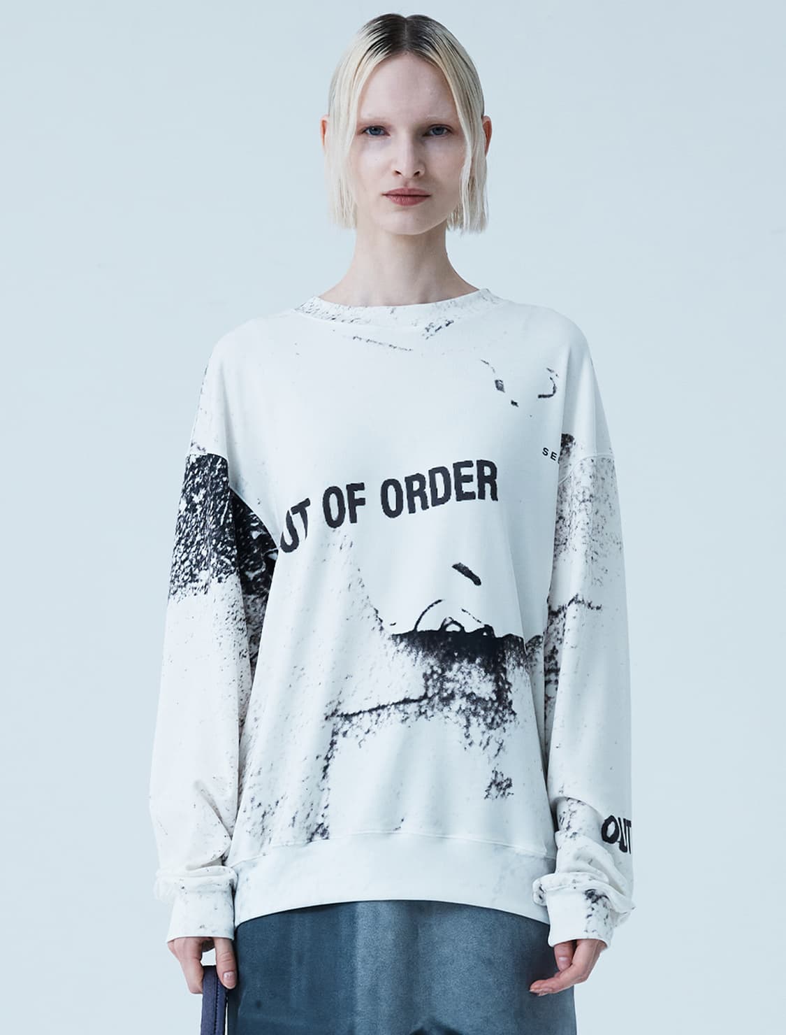 Out of order KNIT SWEATSHIRTS (WHITE) 상품이미지1