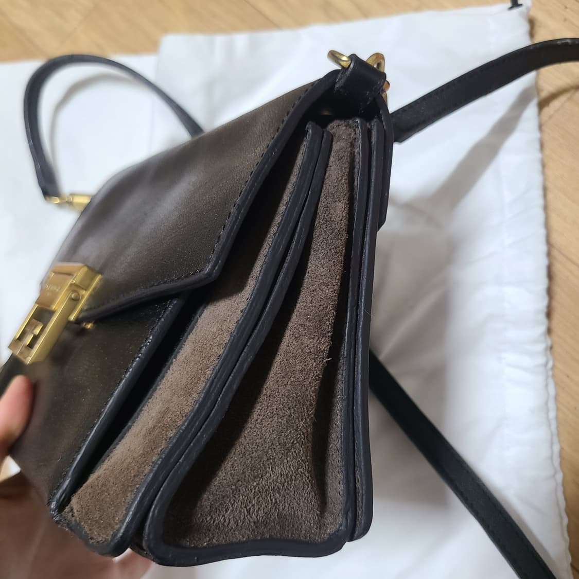 지방시 gv3 스몰 블랙&브라운 상품이미지9