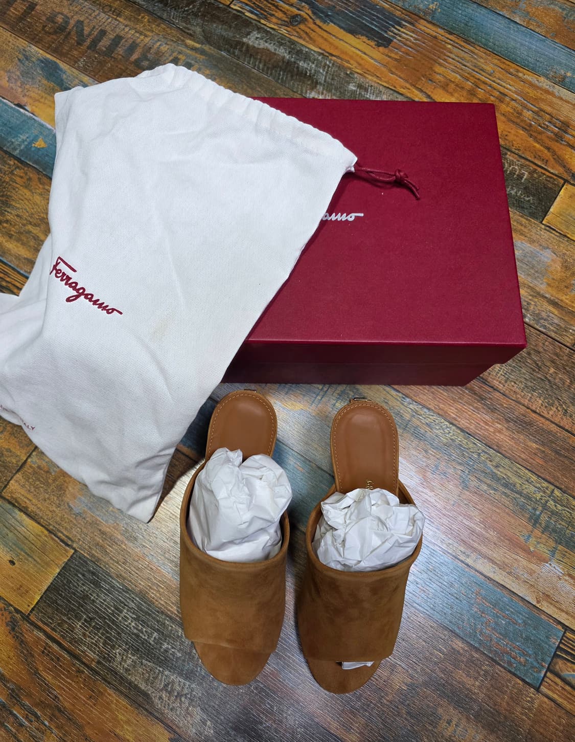 페라가모 스웨이드 뮬 / 샌들 / 7 (235~240) 상품이미지3