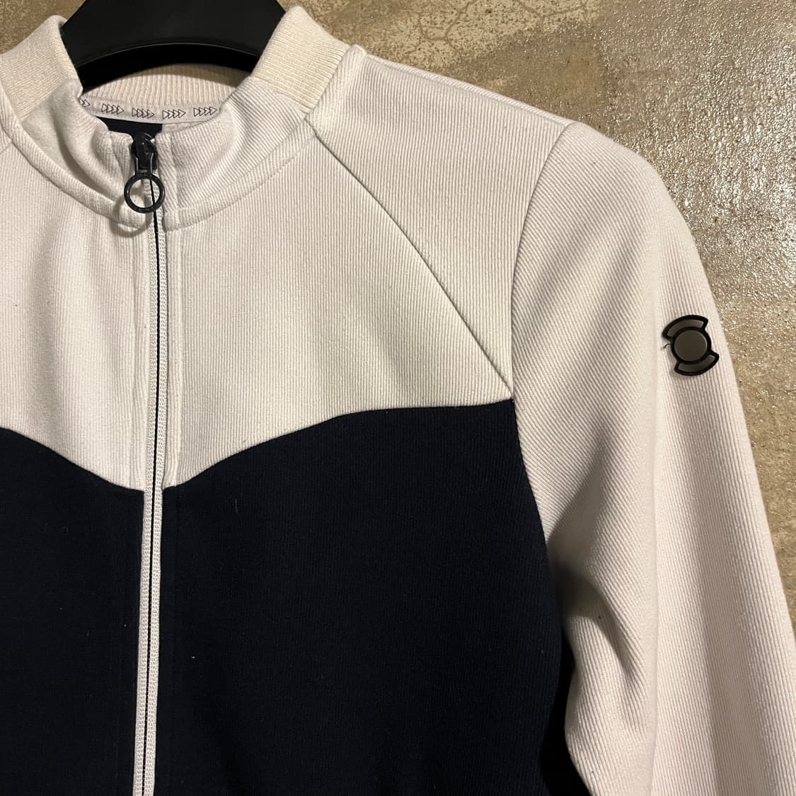 와이드앵글 니트 집업 상품이미지2