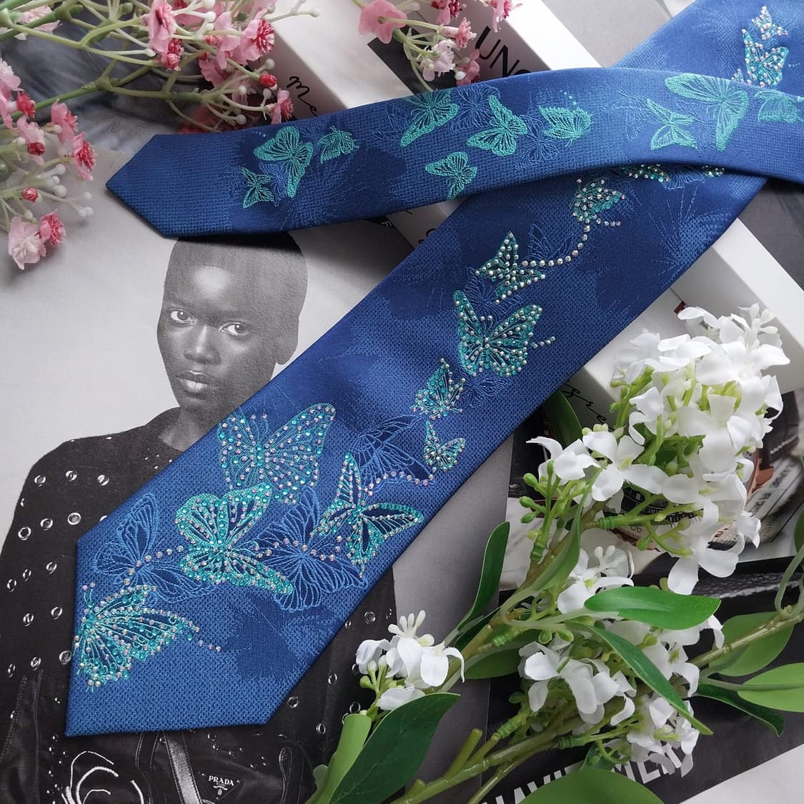 웅가로 실크 블루 나비 자카드 넥타이 8.2cm A+등급 K2450 상품이미지3