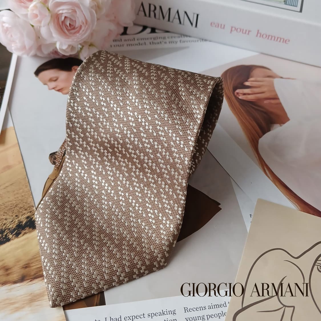 조르지오 아르마니 실크 자카드 넥타이 9.4cm A+등급 A19518

 상품이미지2