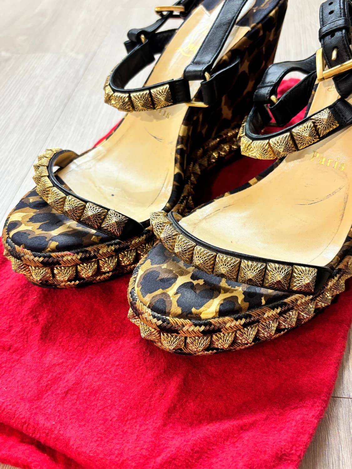 CHRISTIAN LOUBOUTIN 피라클루 110 샌들 상품이미지2