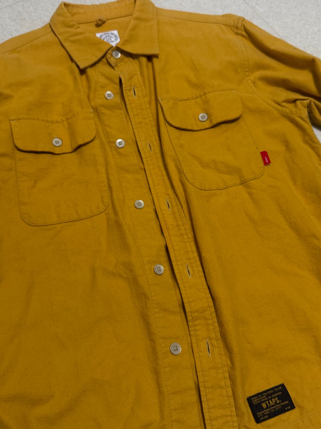 더블탭스 셔츠 상품이미지1