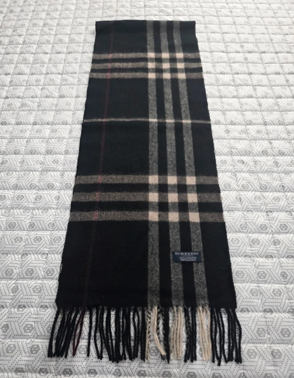 버버리 체크 캐시미어 머플러 상품이미지3