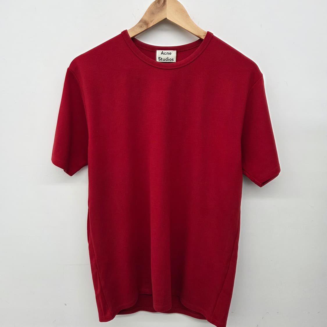 아크네 스튜디오 레드 반팔 티셔츠 여성L 상품이미지2