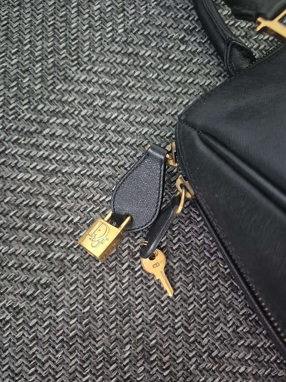 디올(DIOR) D링 레더 블랙 보스턴백 토트백 빈티지가방 상품이미지7