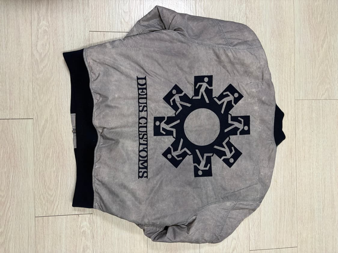 데우스 가든 봄버자켓 상품이미지4