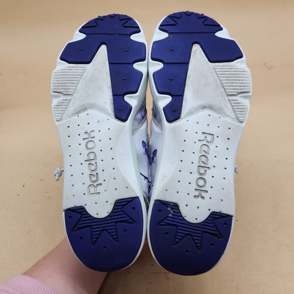 리복 퓨리라이트 여성운동화240 상품이미지3