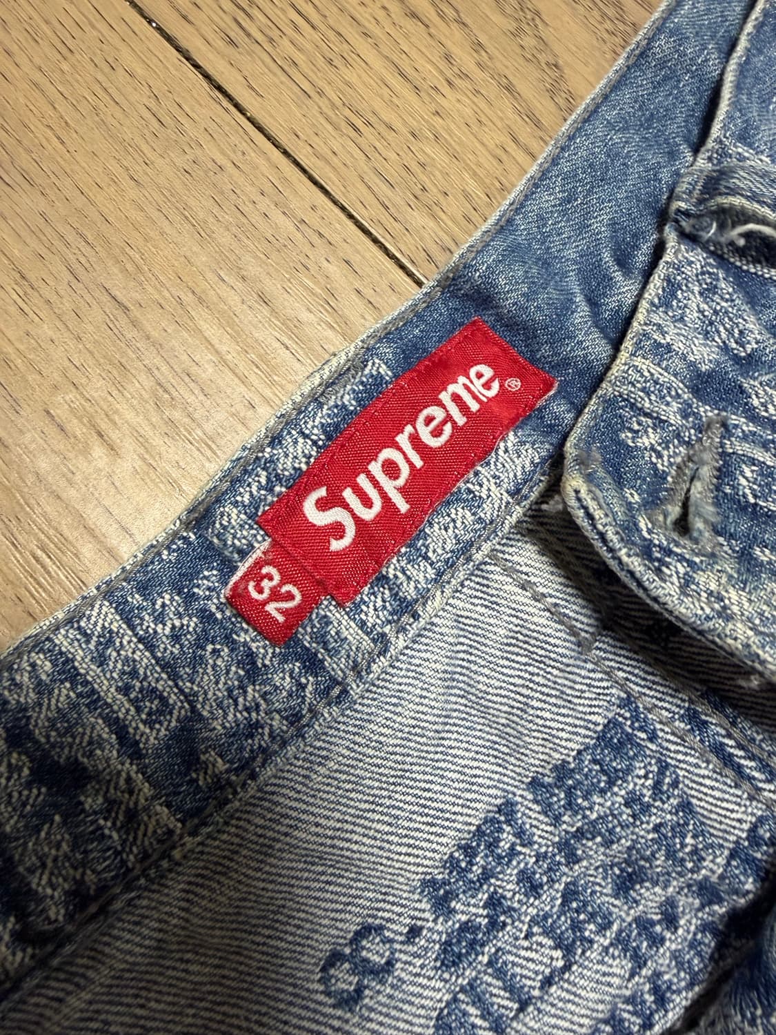 슈프림 SS23 트레이드마크 자카드 베기진 상품이미지2